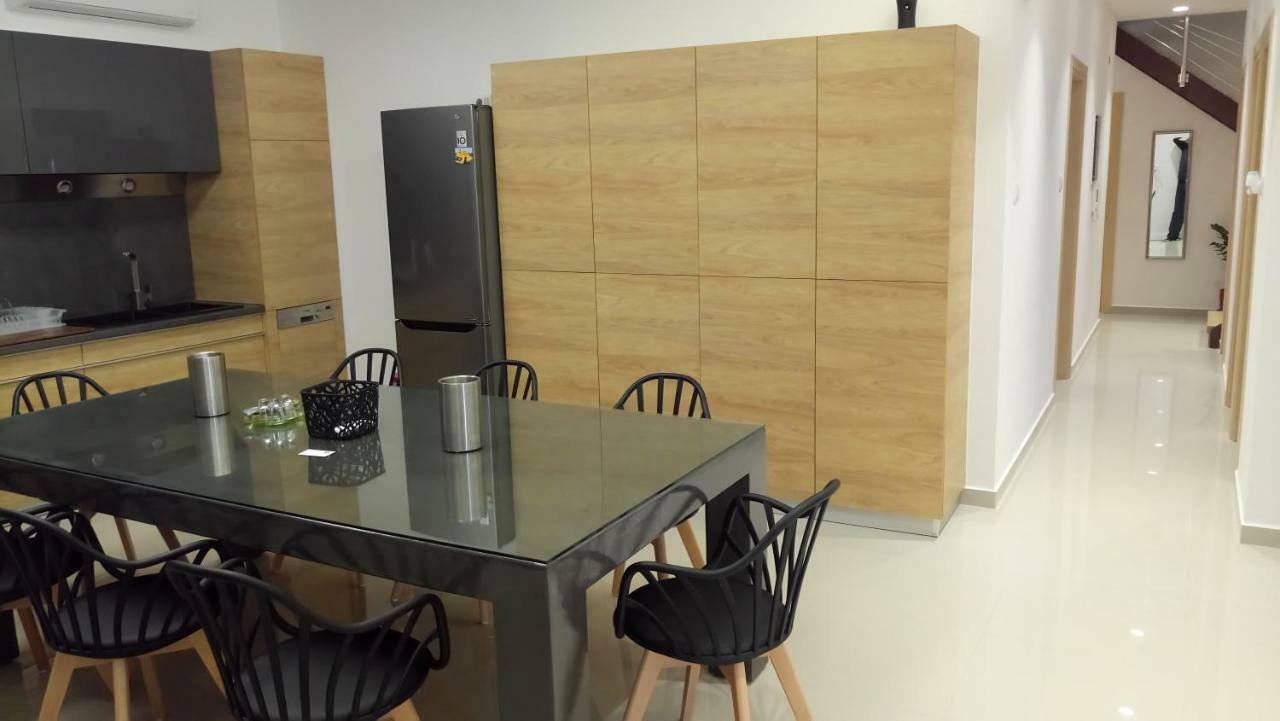 Heraklion Airport Family Lux Apartment Exterior foto