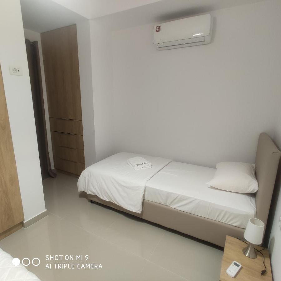 Heraklion Airport Family Lux Apartment Exterior foto